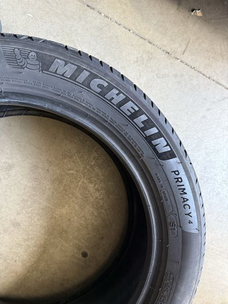 235/50/19 MICHELIN 4бр