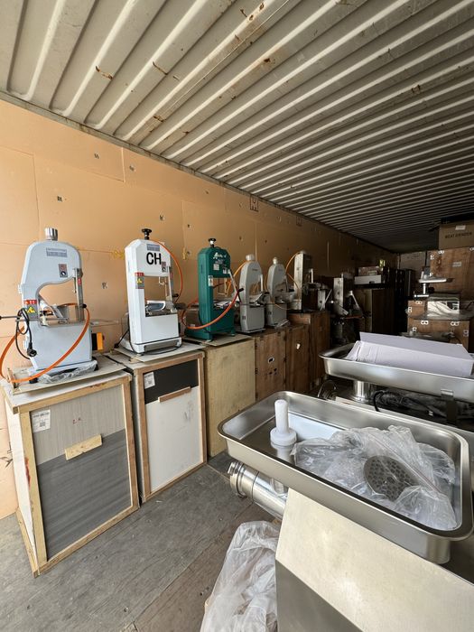 Суяк кесадигон апарат. Мясорубка Гушт арра. Суяк арра.Пила для мясо.