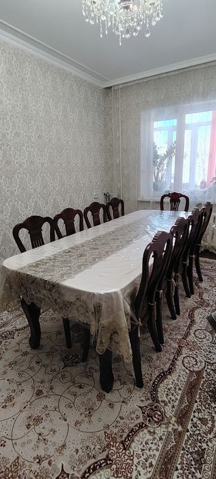 Продам стол стуля гостинный.