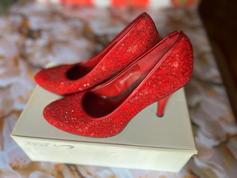 Туфли женские 35 размер