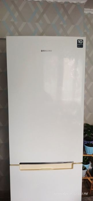 Продам холодильник марки Samsung