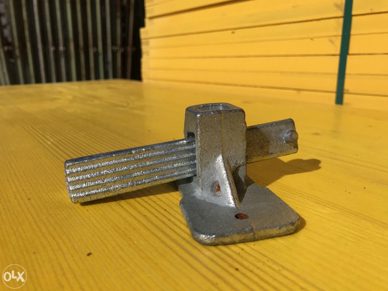 Montanti metalici cofraje doka, bride, spade, panouri, coltare cravata