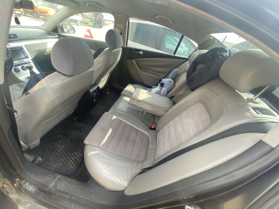 Vand sau schimb passat b6 2007