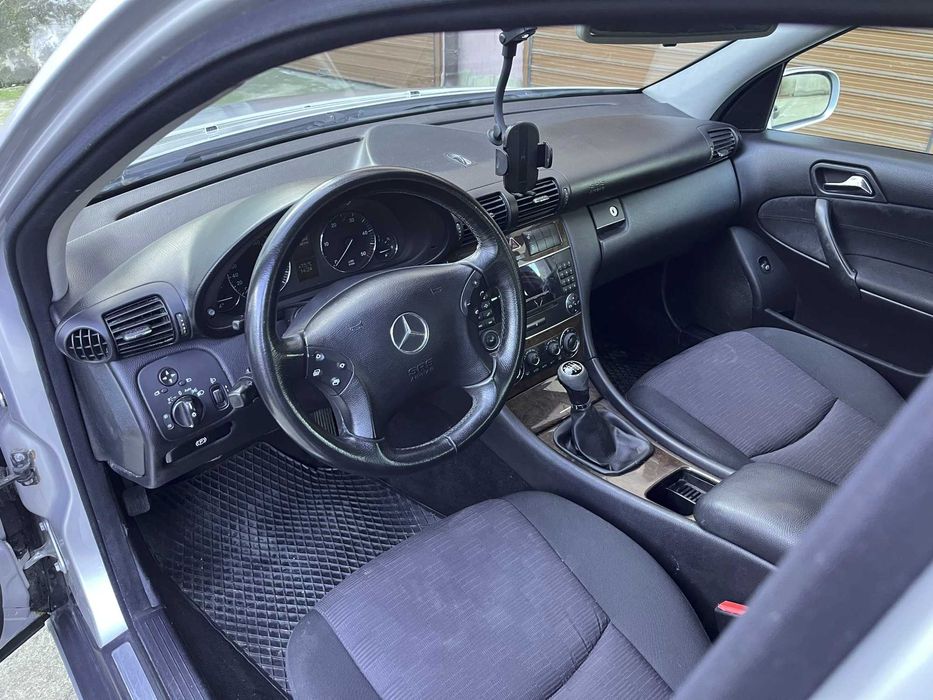 Mercedes-Benz C 220 2.2 CDI