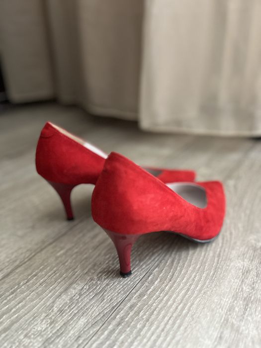 Pantofi piele intoarsa noi marimea 38