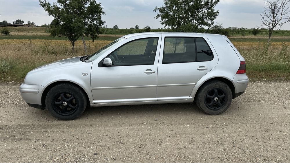 VOLKSWAGEN Golf 2000 — imagine 2