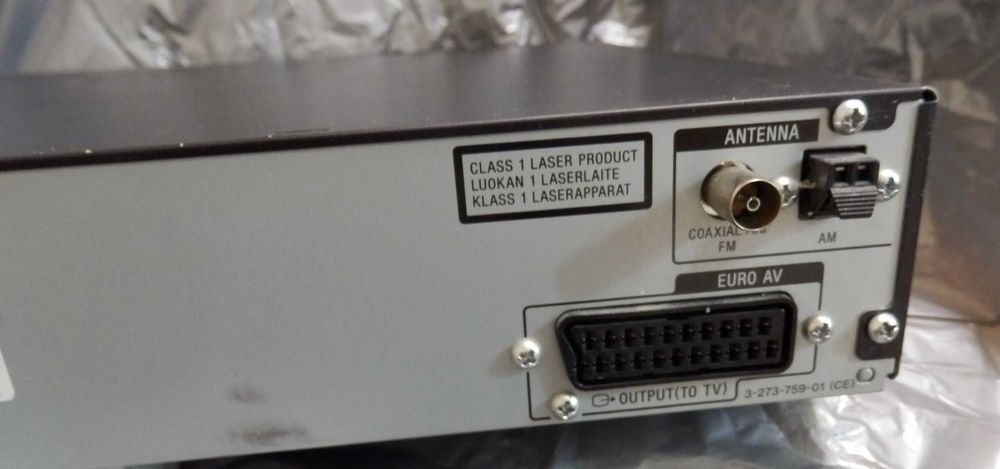 Sony DAV-DZ260  система за домашно кино