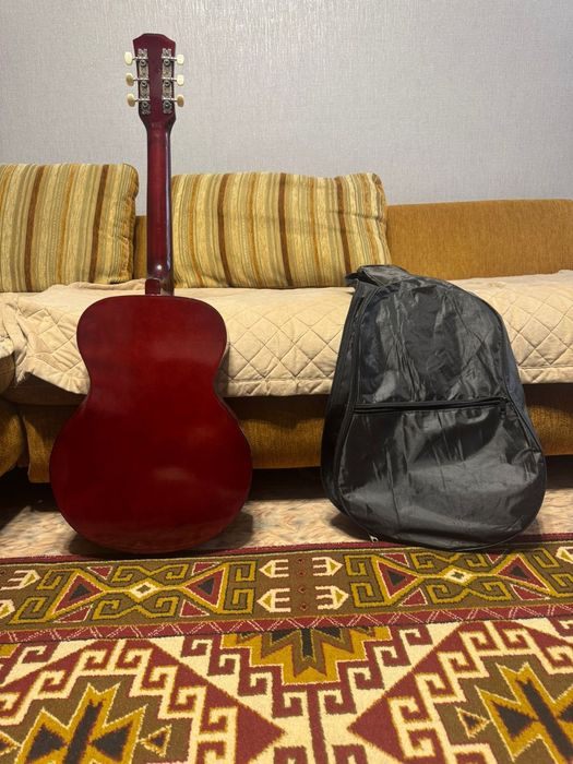 Продается гитара, акустическая