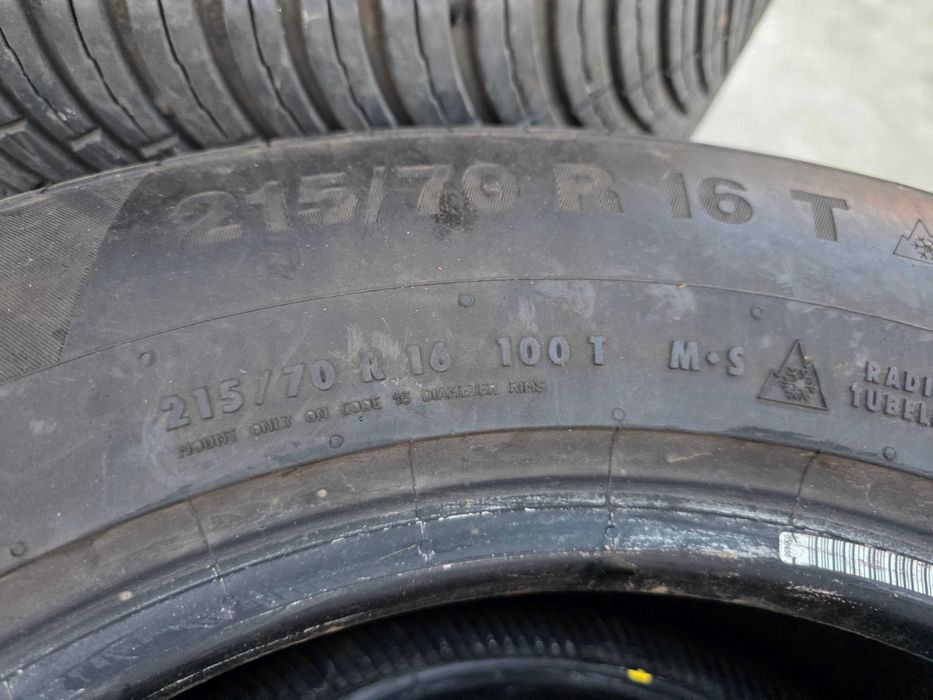 2бр Зимни гуми 215 70 16 - Continental