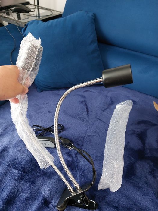 Lampa cu 2 brate flexibile cu soclu E27
