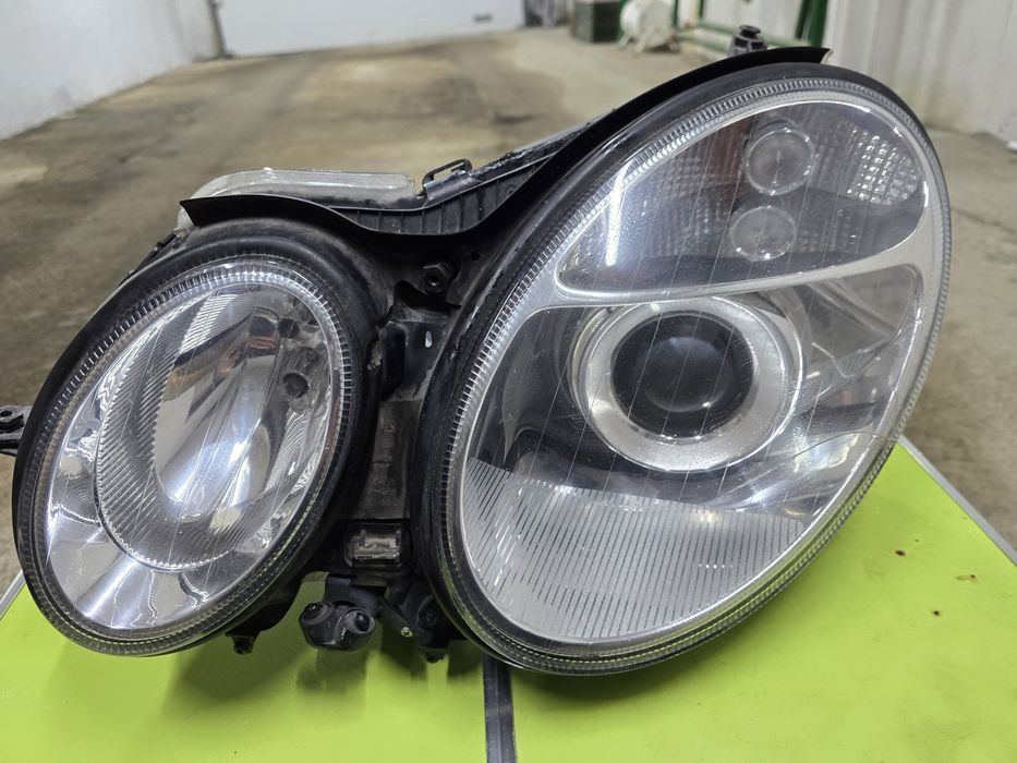 Фара на мерседес W211