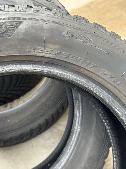 225/55/R17 Hankook Winter 4бр зимни dot2123