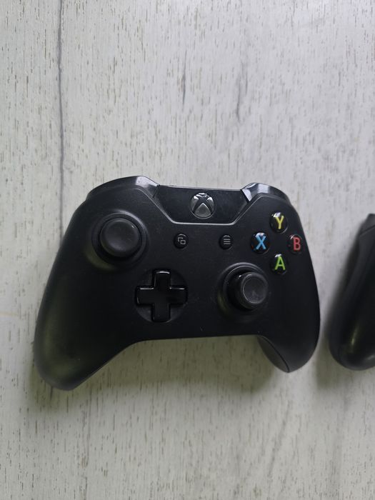 Xbox one джойстик