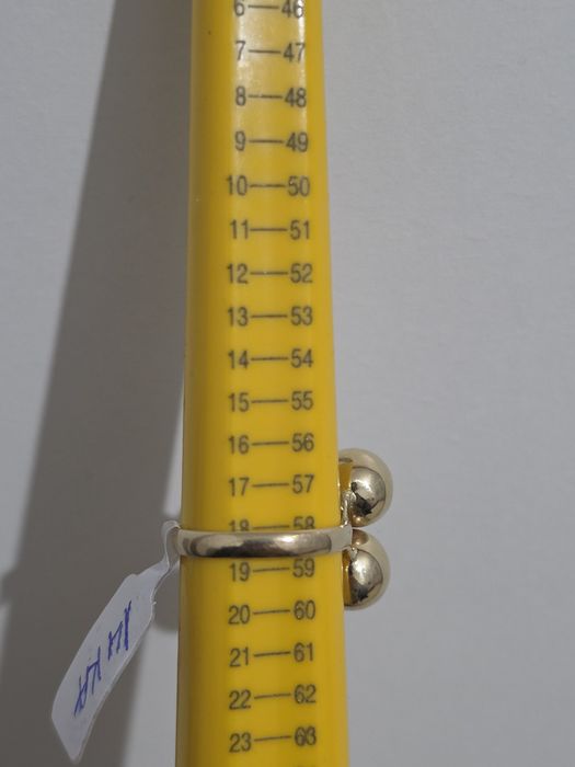 Inel cu bile, 4,31g, aur, 14K