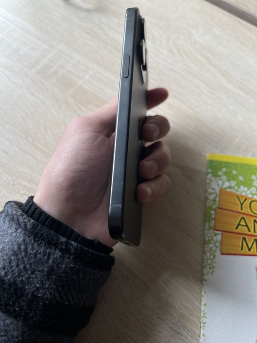 IPhone 15 pro max sotiladi