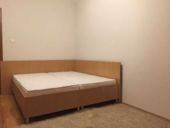 Дава се под наем Двустаен апартамент в Бургас, Славейков - 65 кв.м за 109.65 € - Снимка #7