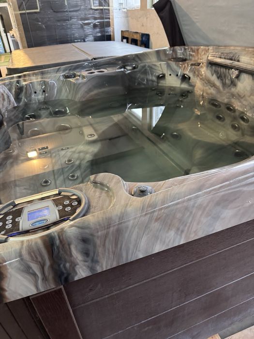 Джакузи градинско 6 места  Американско всички екстри