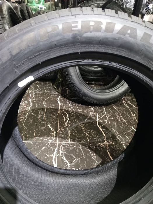 Balon shina Imperial 245/50ZR18