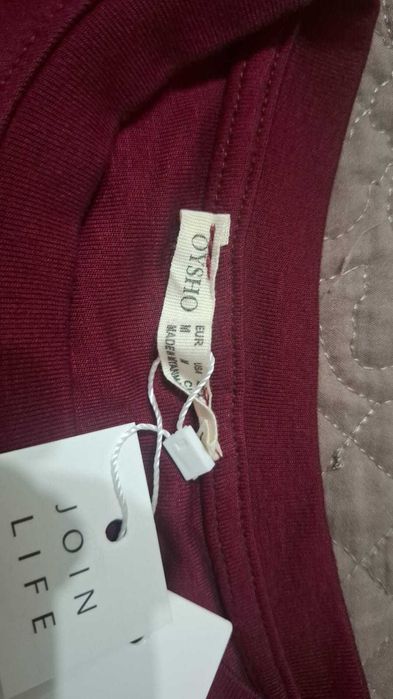 Лонгслив Оysho цвета бордо