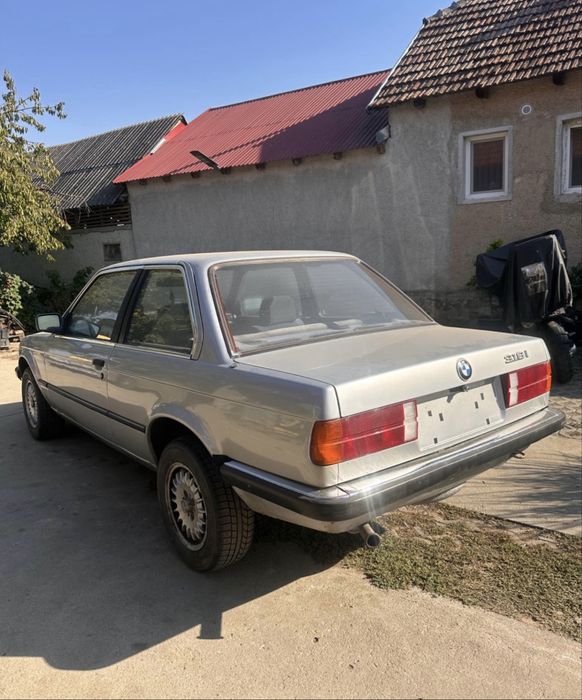 BMW E30 Coupe 318 I /1985