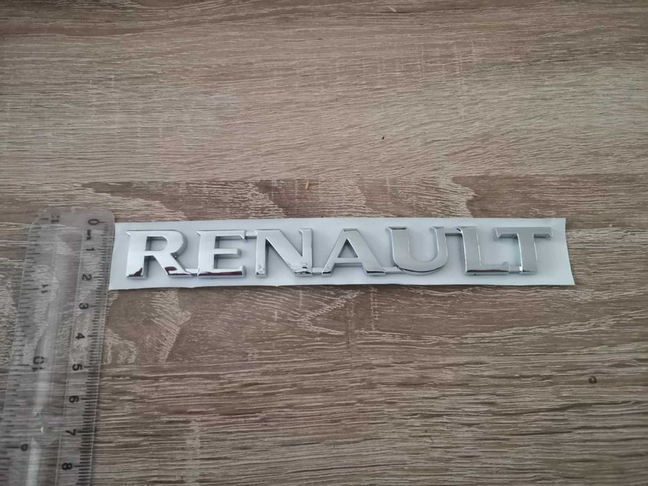 Емблема надпис Renault нов стил