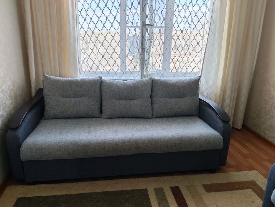 Продам диван хор сост.