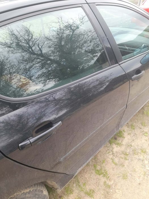 Vând Peugeot 407