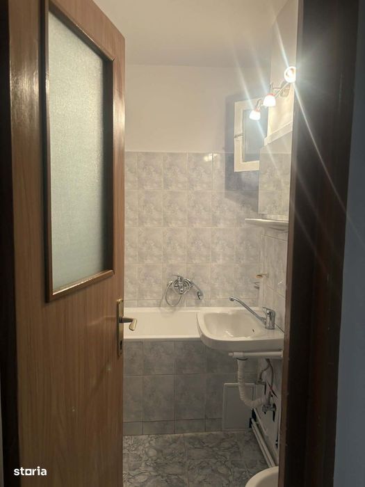 Apartament 3 camere zona ASTRA,zona Berzei