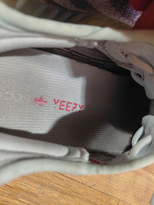 Adidas Yeezy Boost 350 V2 Zebra маратонки размер 43 и 1/3 спортни обувки