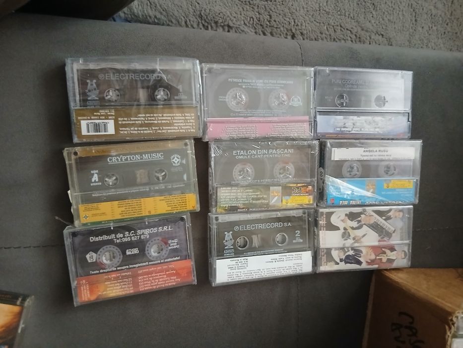 Caseete originale muzica de petrecere