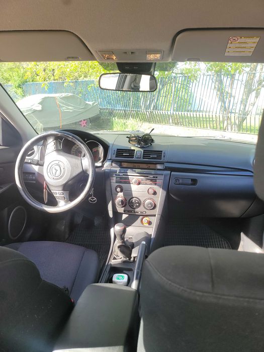 MAZDA 3 2006 — imagine 5