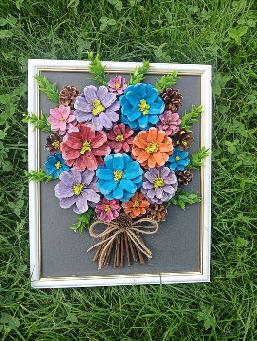 Tablou handmade cu conuri