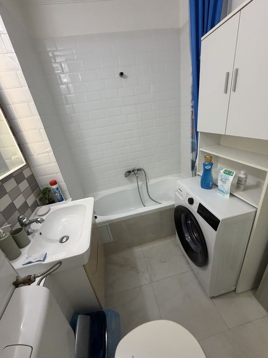 Inchiriez apartament cu 1 camera