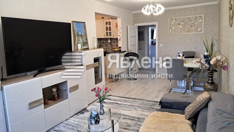 Тристаен апартамент Аспарухово