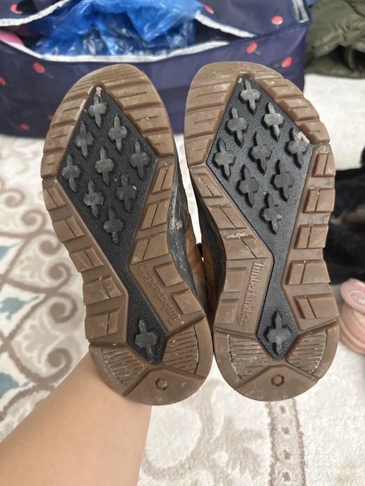 Продаю взрослую и детскую обувь