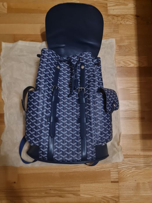ghiozdan goyard.