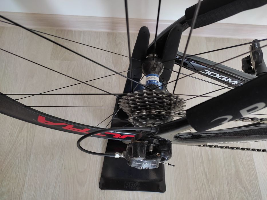 Cursiera Pinarello Dogma F 12