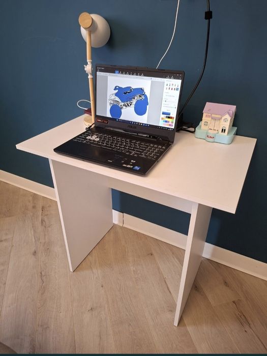 Стол рабочий малегький