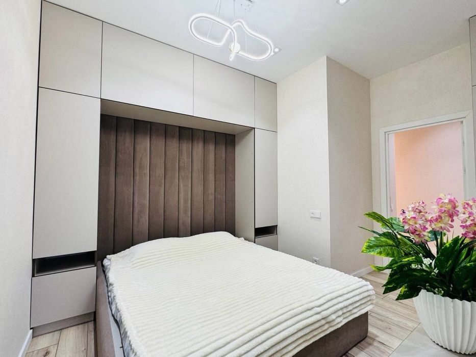 Аренда 3х ком квартиры на Махтумкули. С Террасой. Срочно