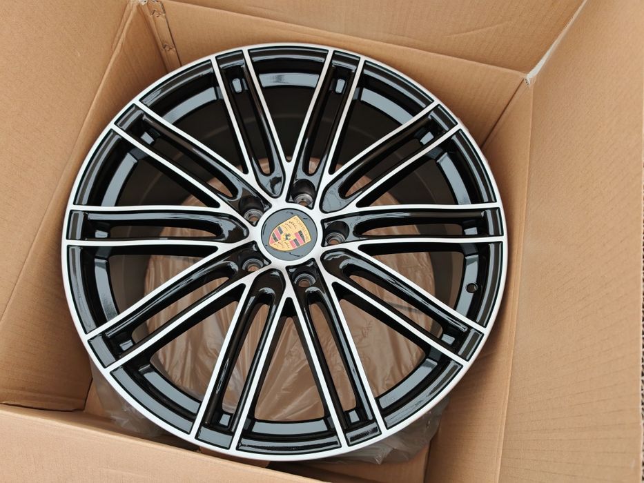 Vand jante de aliaj pentru PORSCHE pe  21  model  350