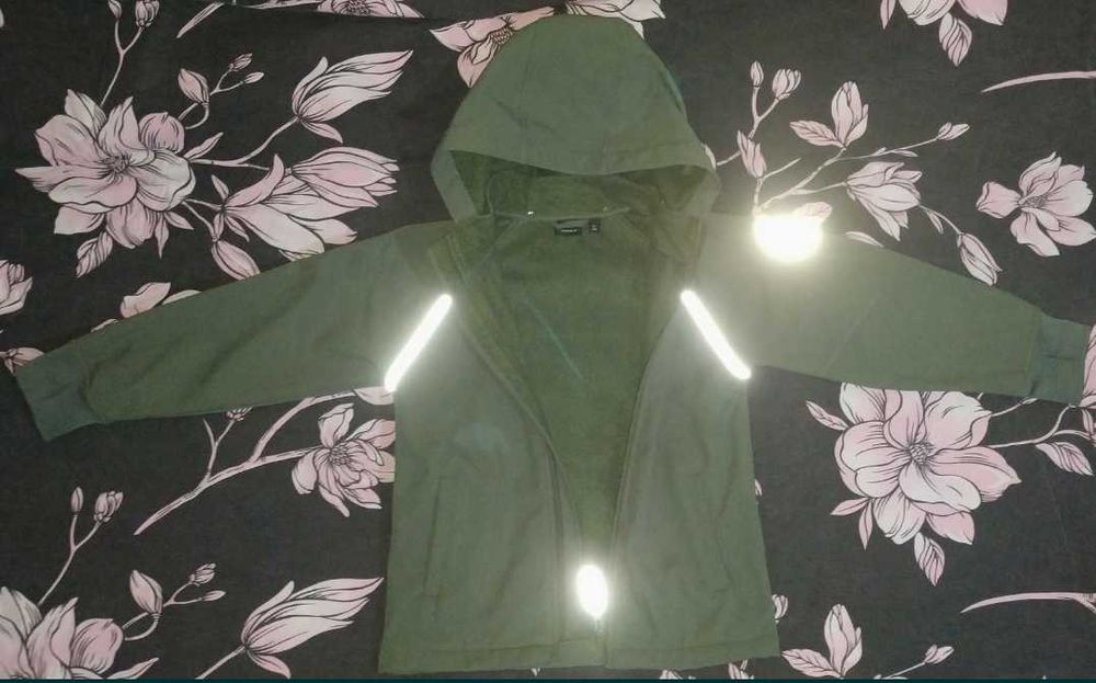 Ветровка детская