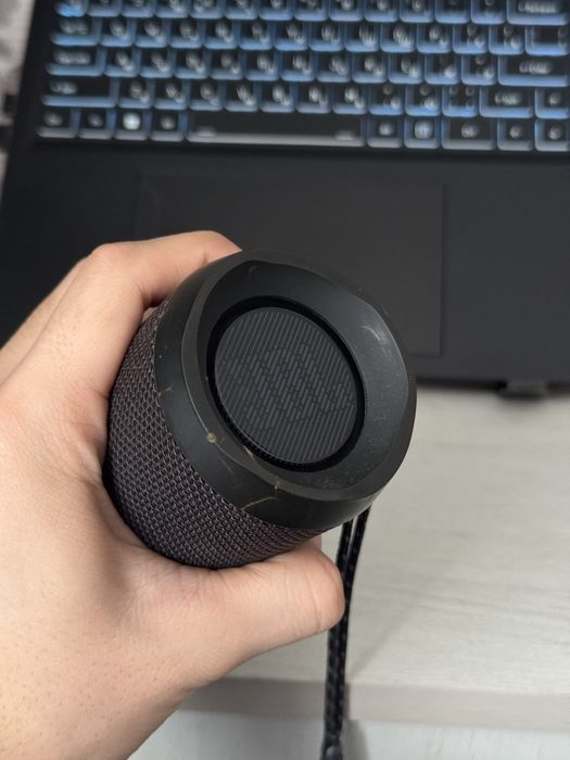 Продам JBL FLIP 4