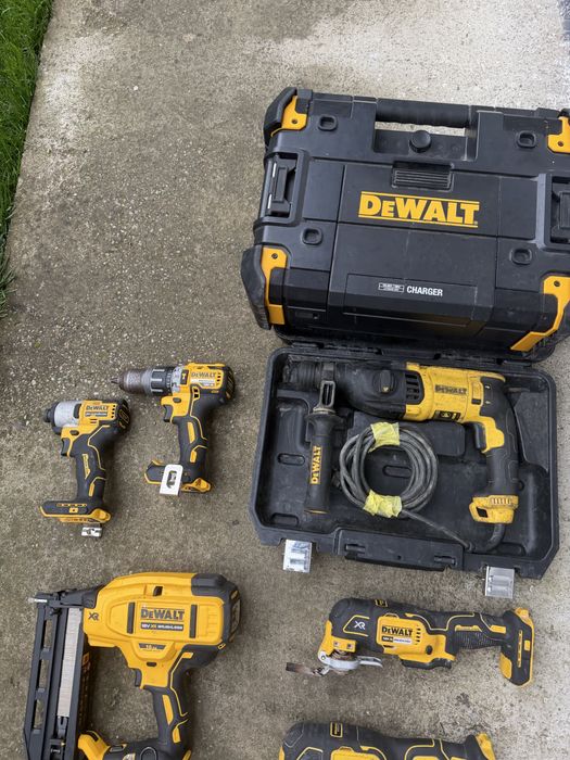 Scule Dewalt