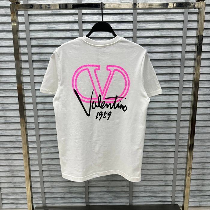 Мъжки тениски различни модели