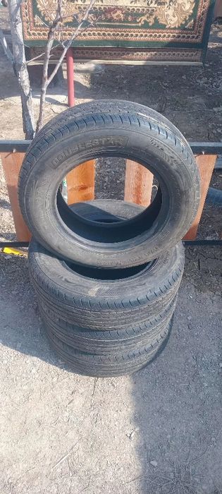 Продам шины летние