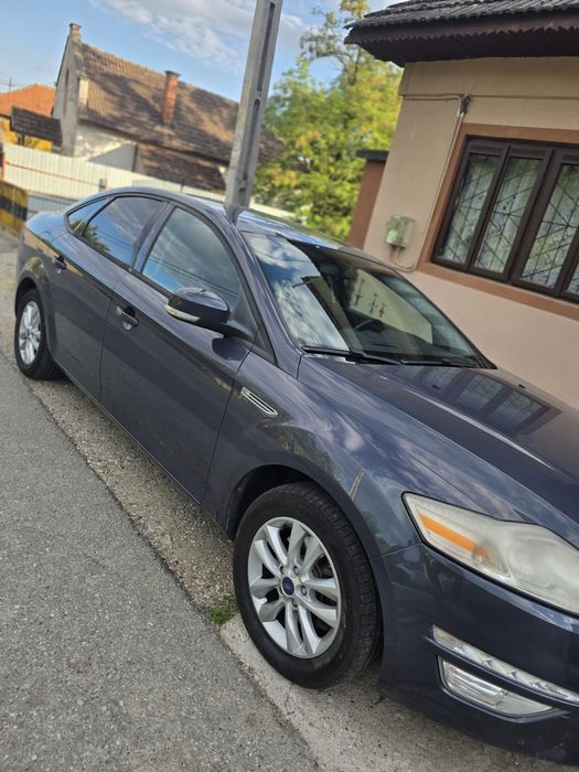 FORD Mondeo 2011 — imagine 2