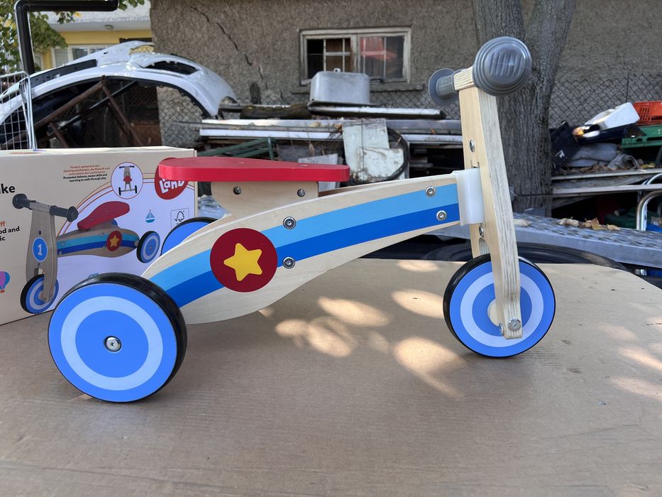 Детска дървена триколка от 1г