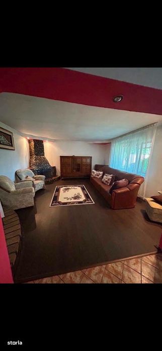 De vanzare casa la 5 minute de Roman, 3 camere, teren de 817mp, 99000€