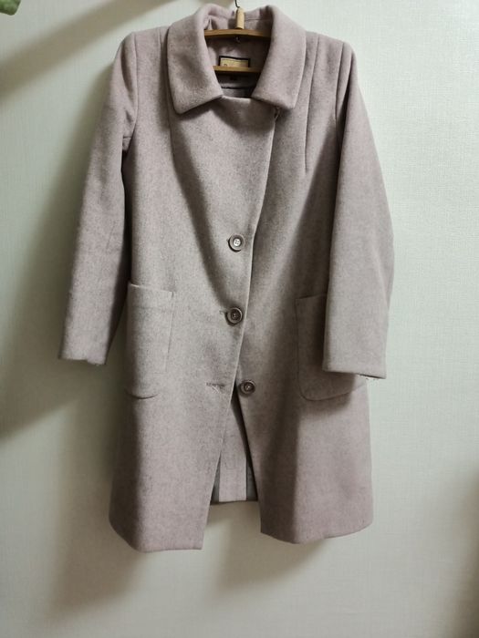 Продам пальто женское