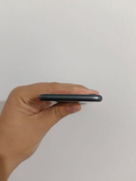 iPhone 8 256GB, аккумулятор 100%